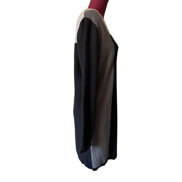 Vince Cashmere Colorblock Sweater Dress size M Black Gray Long Sleeve - Picture 9 of 9